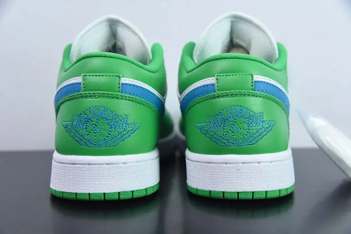 Air Jordan 1 Low Lucky Green 