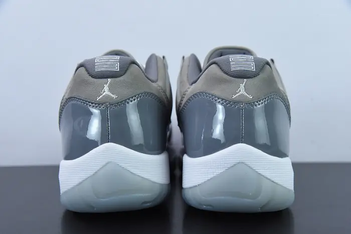 Air Jordan 11 Retro Low Cool Grey - 