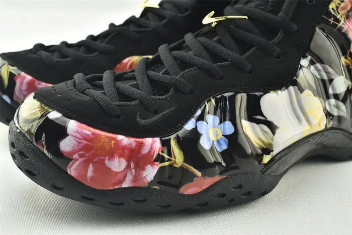 NIKE  Air Foamposite One 'Floral' - 314996 