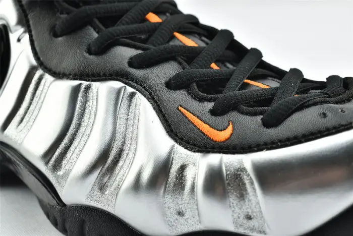 Nike Air Foamposite Pro Halloween 
