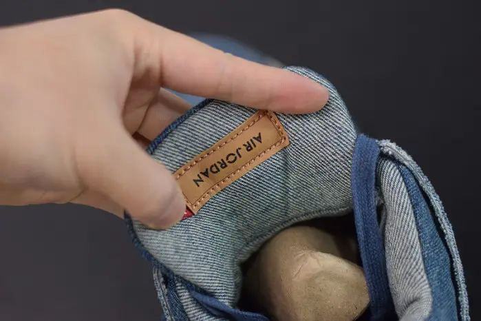 AIR JORDAN 4 RETRO LEVIS NRG "LEVI'S" 