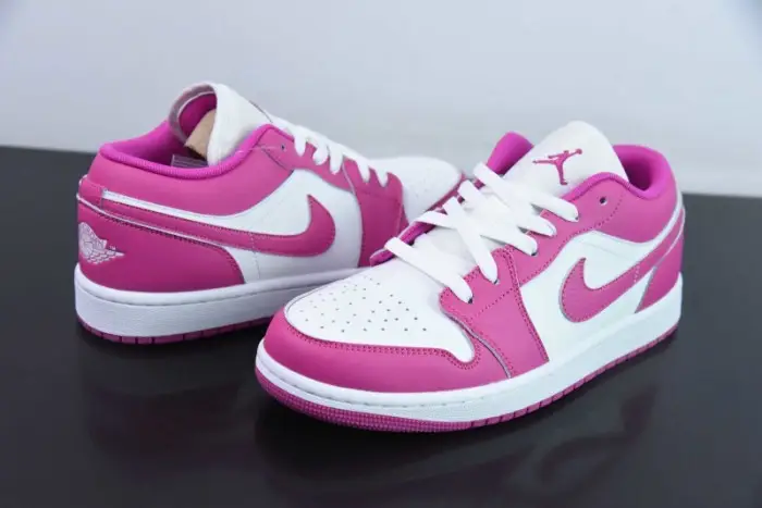 AIR JORDAN 1 LOW GS 'FIRE PINK' 
