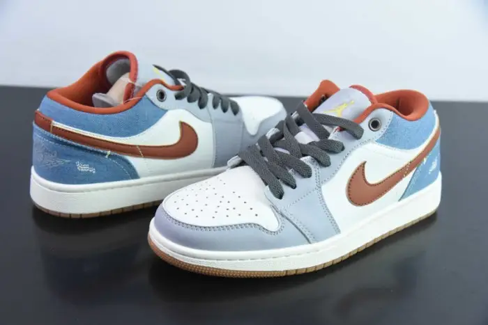 (WMNS) Air Jordan 1 Low 'Denim Phantom' 
