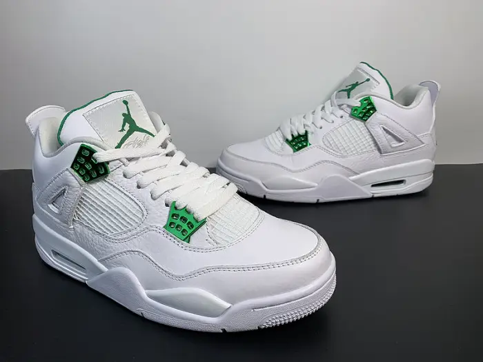 Air Jordan 4 Retro 'Green Metallic' - CT8527 