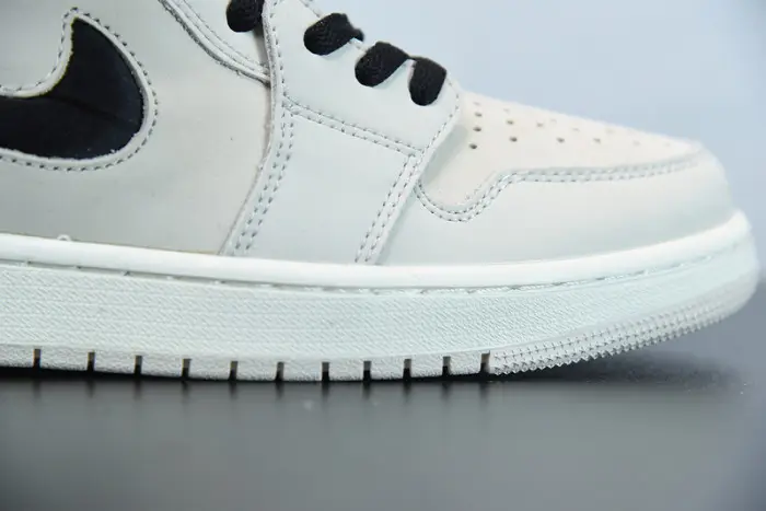 Air Jordan 1 High Zoom Air CMFT Summit White Black 