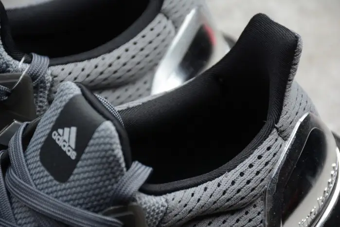 ADIDAS ULTRA BOOST “METALLIC SILVER” 