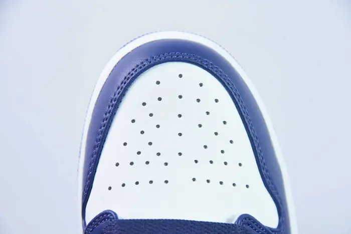 Air Jordan 1 Low "Purple" 
