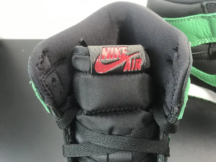 Air Jordan 1 Retro High OG 'Pine Green 2.0' 