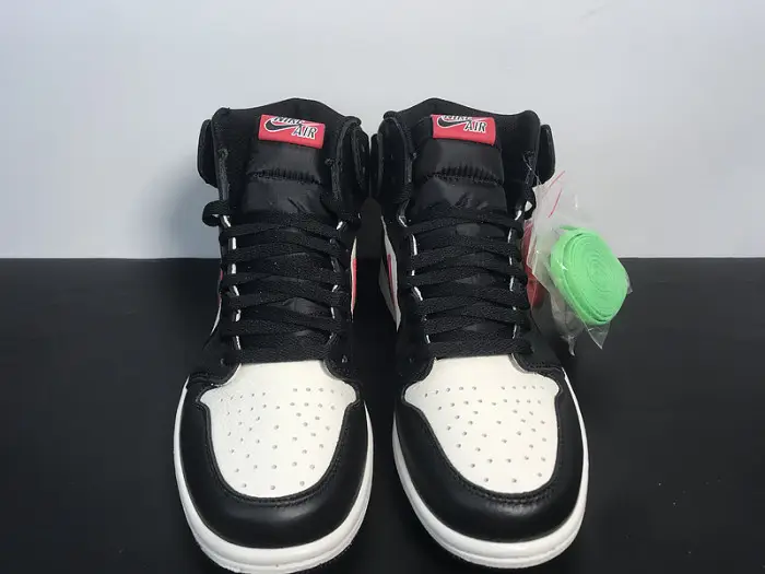 Air Jordan 1 Retro High OG 'A Star Is Born' - 555088 