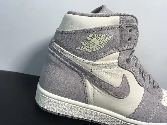 (WMNS) Air Jordan 1 High Premium 'Atmosphere Grey' 
