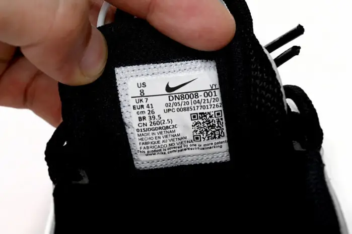 Nike Air More Uptempo Black White Green 