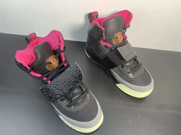 Nike Air Yeezy 1 Blink Men's - 