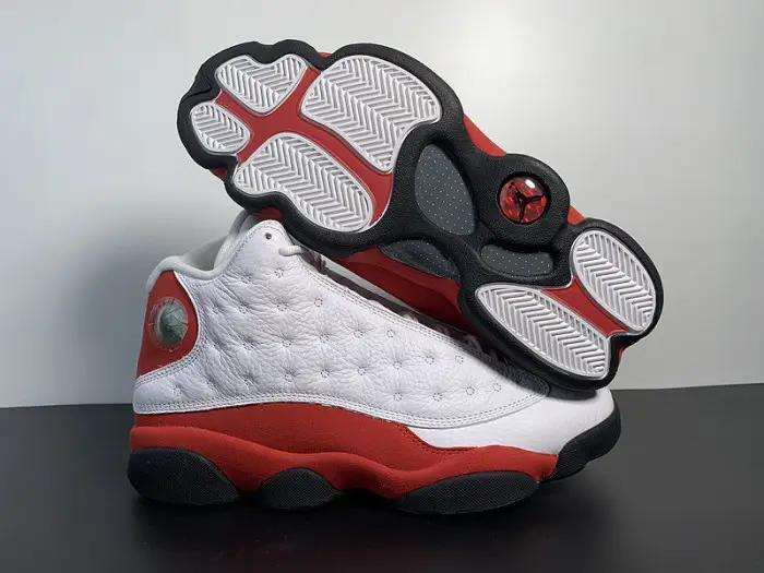 Air JORDAN 13 RETRO OG CHICAGO (2017) 