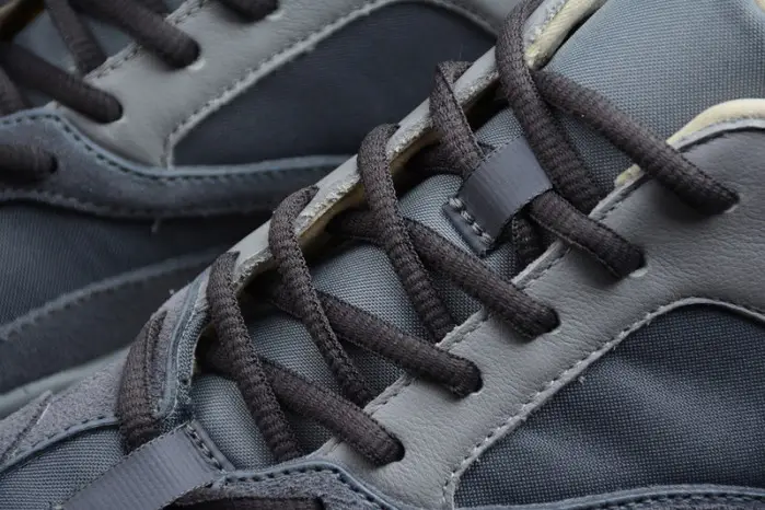 Adidas Yeezy Boost 700 Magnet 