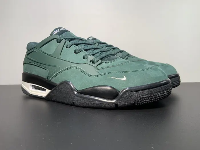 Nigel Sylvester x Air Jordan 4 RM Pro Green Metallic sail 