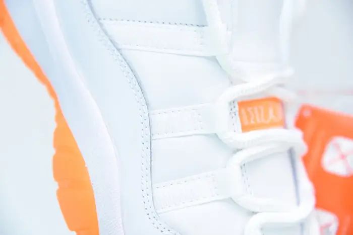 Air Jordan 11 Low WMNS “Citrus” 
