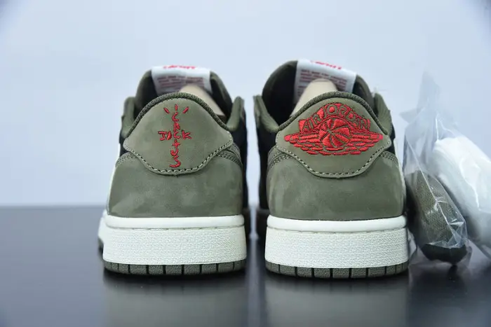 Travis Scott x Air Jordan 1 Low Dark Green 