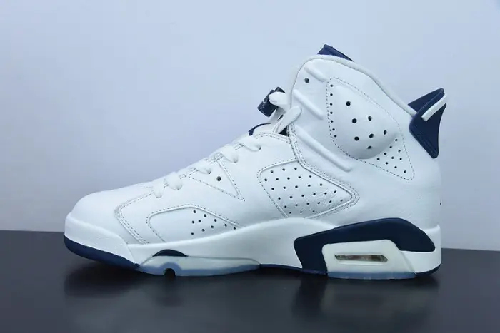 Air Jordan 6 “Midnight Navy” 