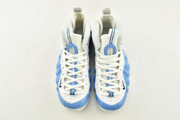 NIKE Air Foamposite Pro 'University Blue' - 624041 