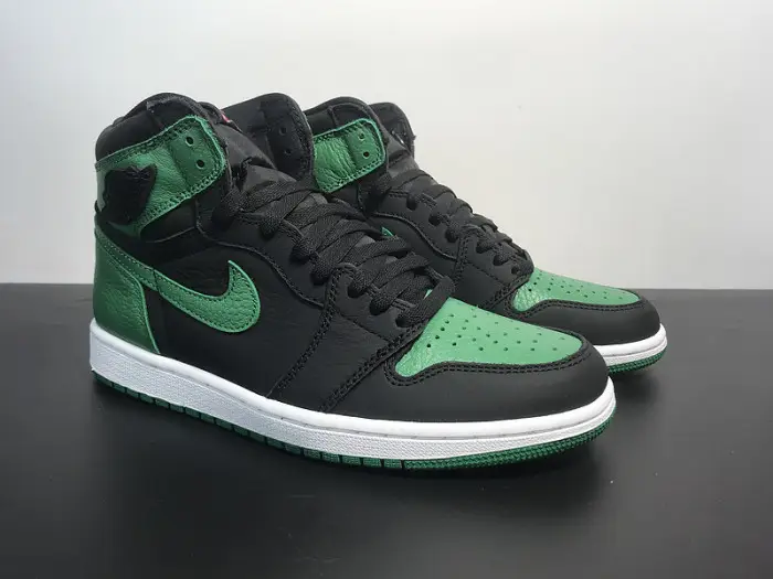 Air Jordan 1 Retro High OG 'Pine Green 2.0' 