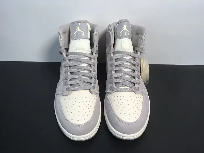 (WMNS) Air Jordan 1 High Premium 'Atmosphere Grey' 