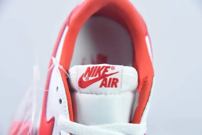 Air Jordan 1 Low OG University Red 