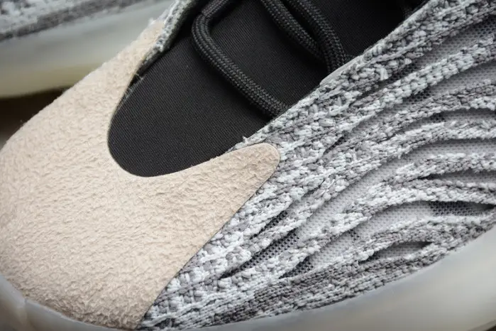 Adidas Yeezy Basketball Quantum Sample – EG 