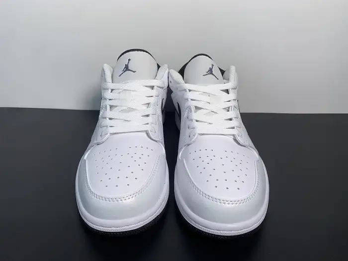 Air Jordan 1 Low White Black 