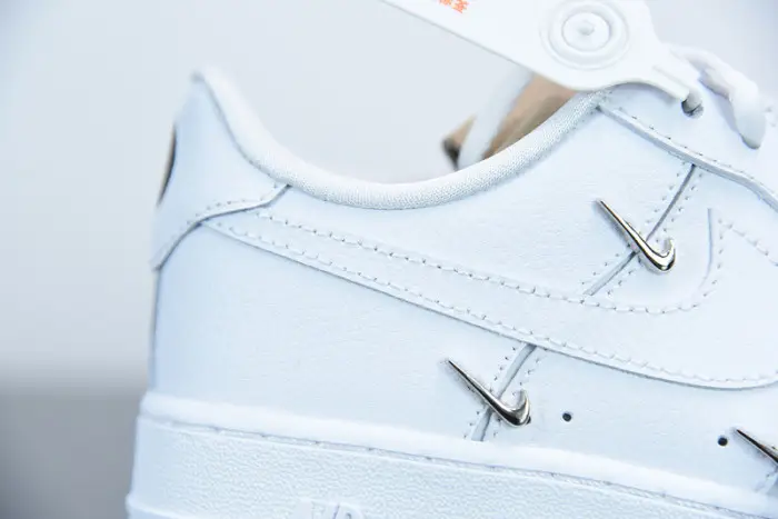 Nike Air Force 1'07 Low "All White" 