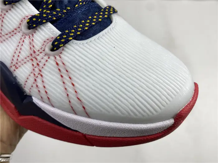 Nike Kobe 7 Gold Medal 