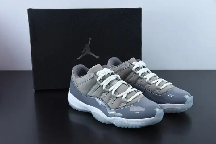 Air Jordan 11 Retro Low Cool Grey - 
