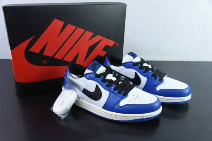 Air Jordan 1 Low OG Game Royal 