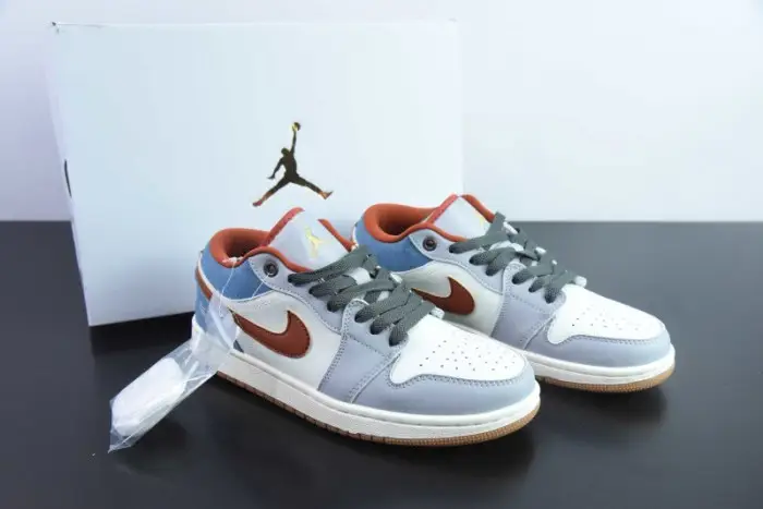 (WMNS) Air Jordan 1 Low 'Denim Phantom' 