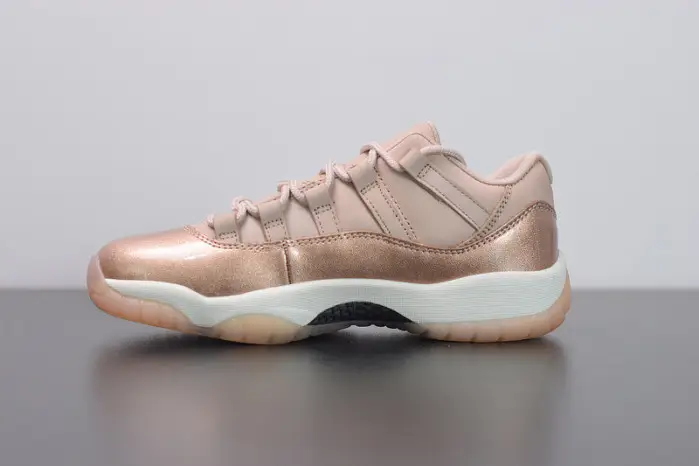 Air Jordan 11 Low 'Rose Gold' 