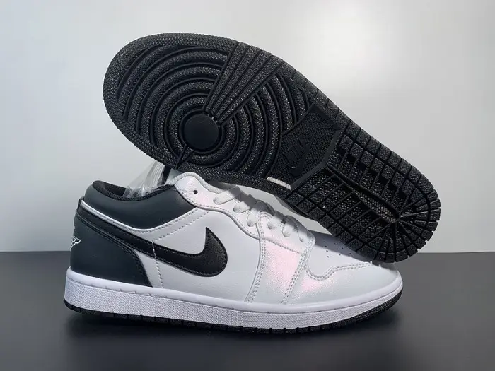 Air Jordan 1 Low White Black 