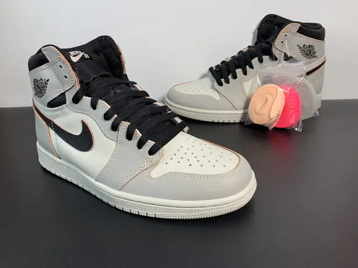 Air Jordan 1 Retro High OG Defiant SB NYC to Paris 