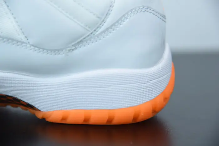 Air Jordan 11 Low WMNS “Citrus” 