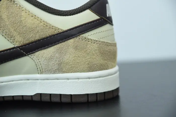 Nike Dunk Low Animal Pack 