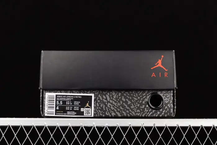Air Jordan 3 Retro Rust Pink 