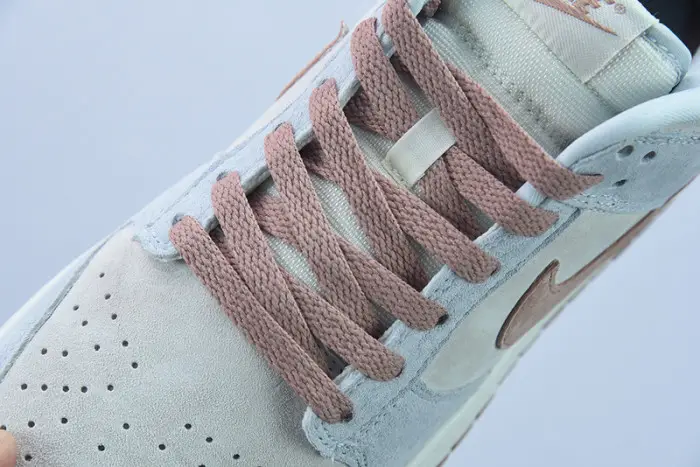 Nike Dunk Low “Fossil Rose” 