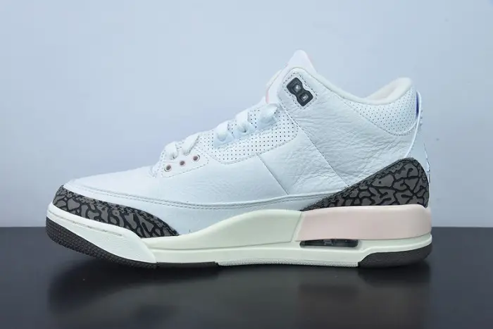 Air Jordan 3 “Neapolitan” 