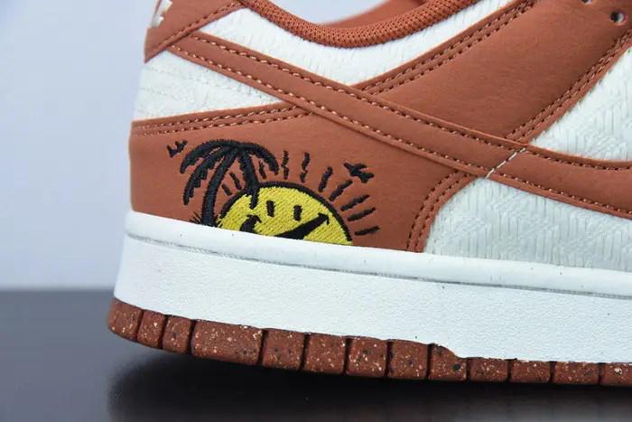 Nike Dunk Low Sun Club "Henna" 