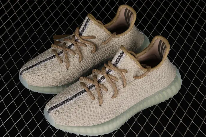 ADIDAS YEEZY BOOST 350 V2 