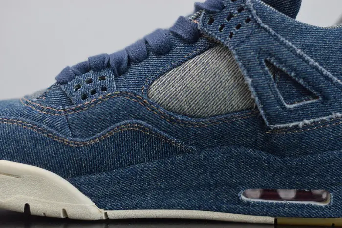 AIR JORDAN 4 RETRO LEVIS NRG "LEVI'S" 