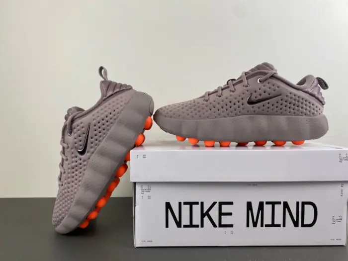 Nike Mind 002 Light Violet Ore 
