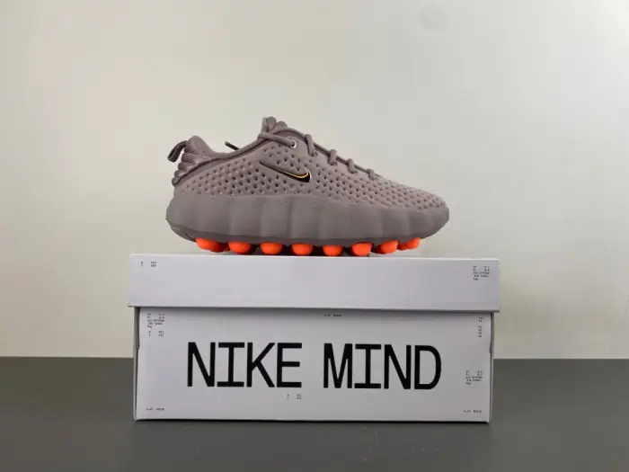 Nike Mind 002 Light Violet Ore 
