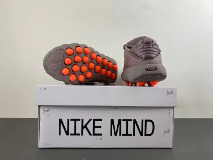Nike Mind 002 Light Violet Ore 