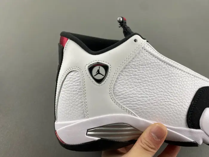 Air Jordan 14 Retro Black Toe 