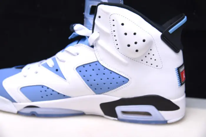 Air Jordan 6 “UNC” 