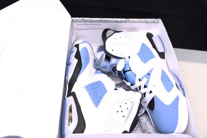 Air Jordan 6 “UNC” 